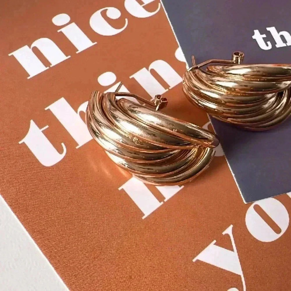 The minimalistic ​ - Picture 2 of 5